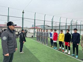 Ҳарбийлар ва ўқувчилар спорт мусобақаларида беллашди