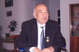 Таржимада тарихийлик тамойили: Озод Шарафиддиновнинг ижодий мероси