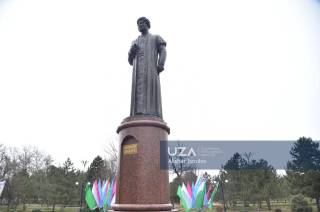 Навоий ғоялари барҳаёт