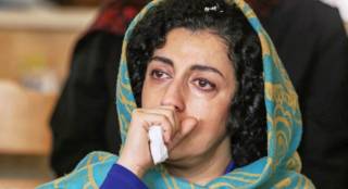 Нобель совриндори яна панжара ортида