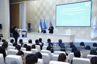 Урганч тадбиркорлар учун очиқ мулоқот майдонига айланди (+видео)