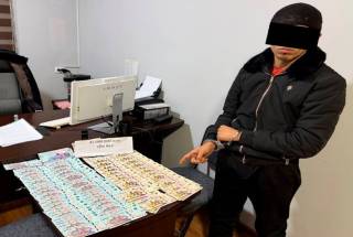 Тавбасига таянмаган қалбаки пулфуруш ушланди