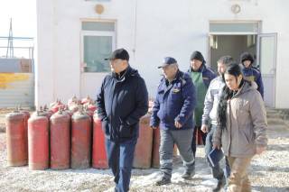 “Ҳудудгазтаъминот” АЖ раҳбари “Қўнғирот” газ тўлдириш шохобчаси фаолиятини ўрганди