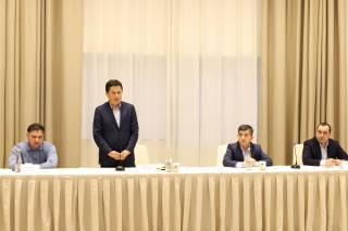 Тадбиркорлар қўмита раисига дардларини айтди