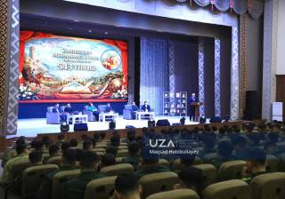 Буюк аждодимиз меросига эҳтиром