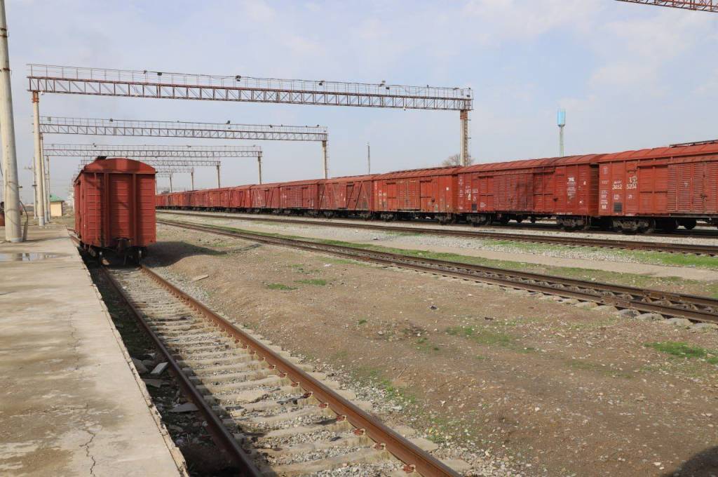 В целях оптимизации процедур таможенного досмотра и улучшения условий для грузоперевозок