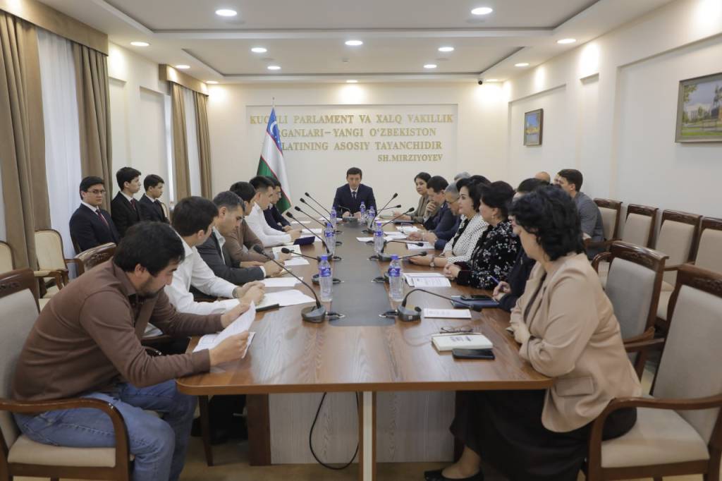 500 мингдан ортиқ шахс йўловчи ташишда ўзини ўзи банд қилган