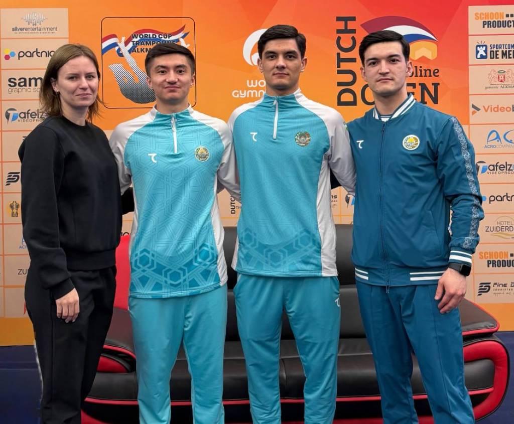 我们的体操运动员在安塔利亚