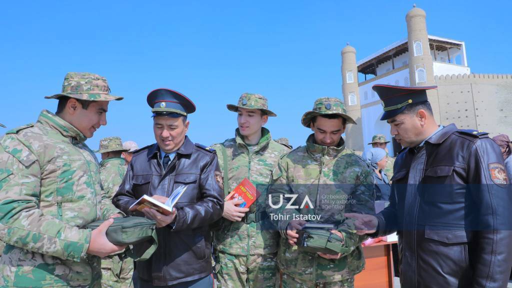 Призывников проводили на военную службу