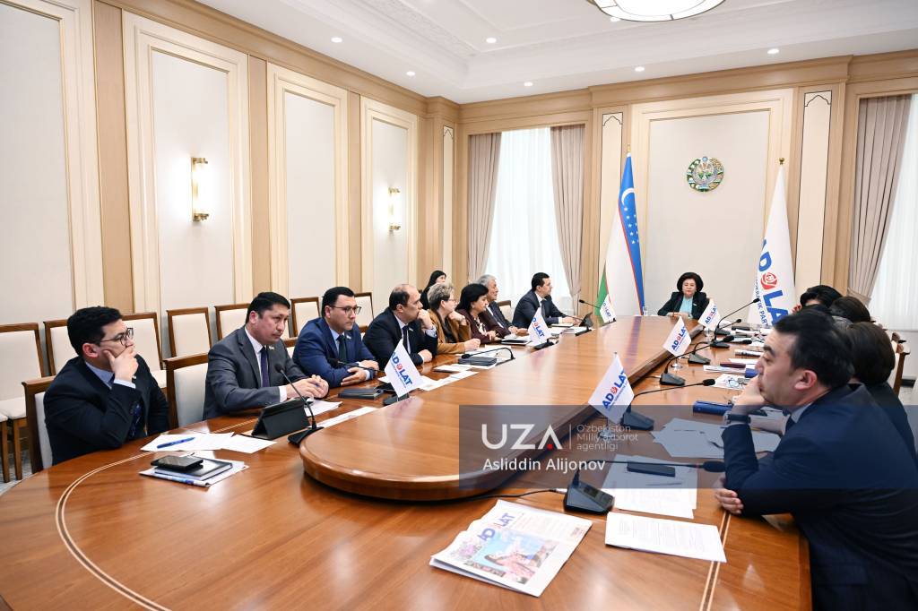 Алимент тўловчиларни касбга ўқитиш мурожаатларни камайтиради