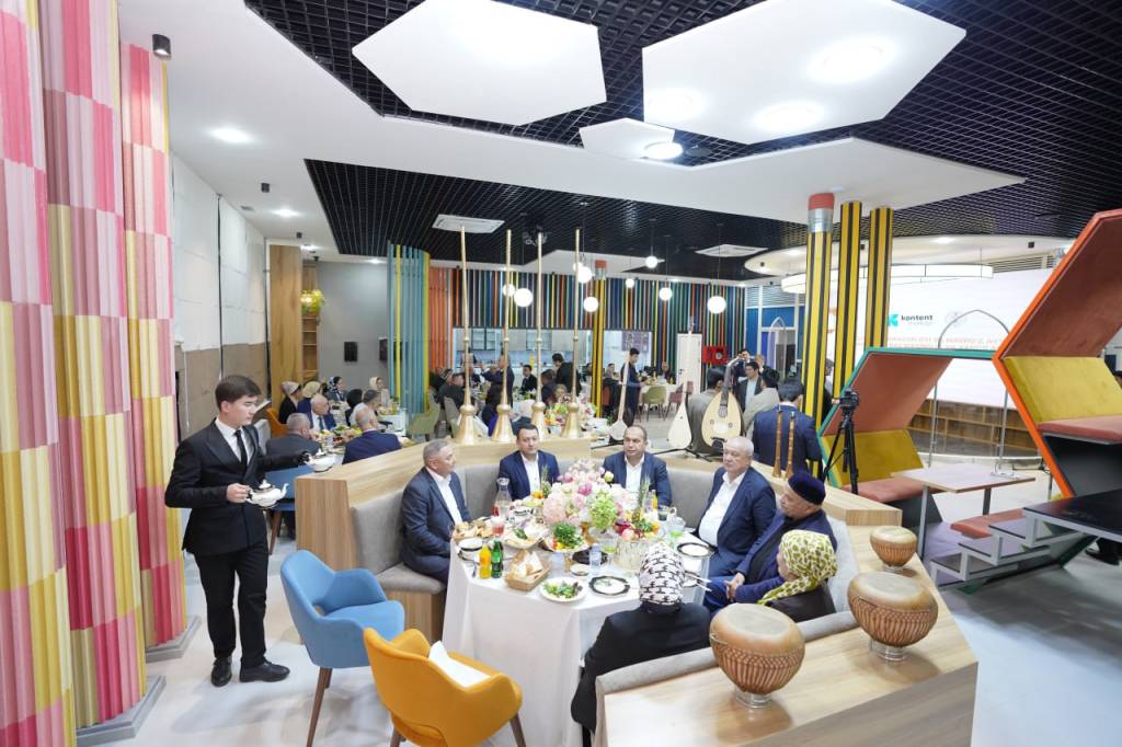 Faxriy jurnalistlarga ehtirom ko‘rsatildi