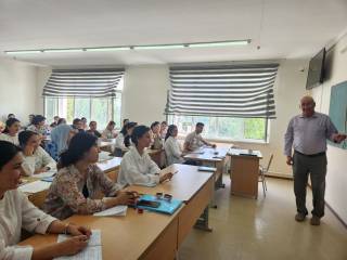 Олимлар оиласининг сардори