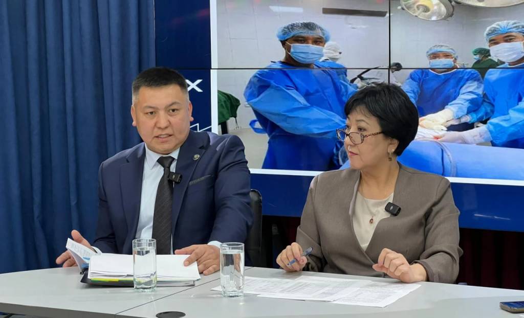 В Кыргызстане упрощают условия для молодых врачей