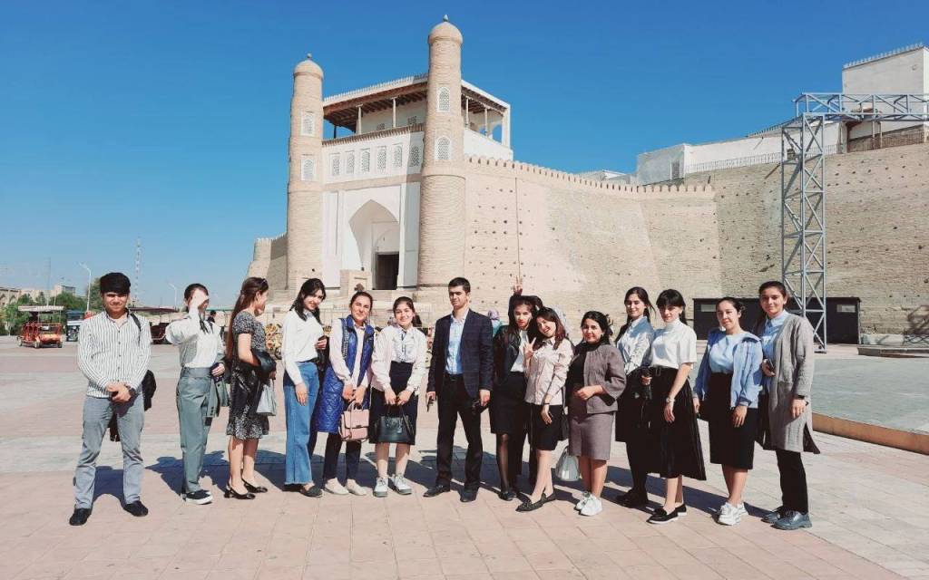 “Ёшлар туризми ҳафталиги”: Ўзбекистон бўйлаб саёҳат ва янги имкониятлар