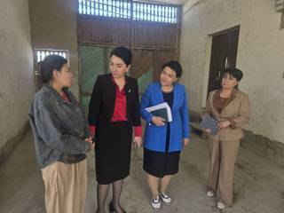 Навестили освобожденных женщин