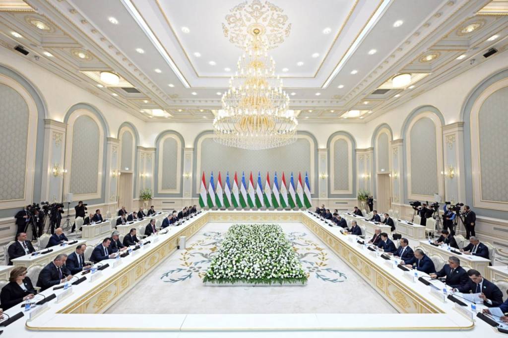 Қоҳир Расулзода: 2030 йилгача товар айирбошлаш ҳажмини икки миллиард долларга етказамиз(+видео)