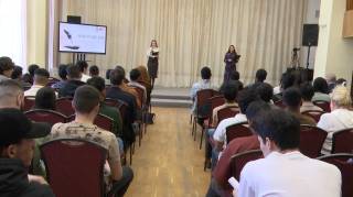 Культурный мост: как русская поэзия объединяет студентов из разных стран