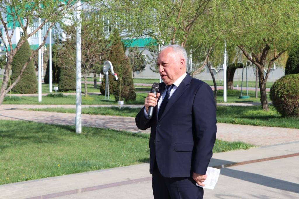 Биродар шаҳарлар ёшларни экодипломатия атрофида бирлаштирди