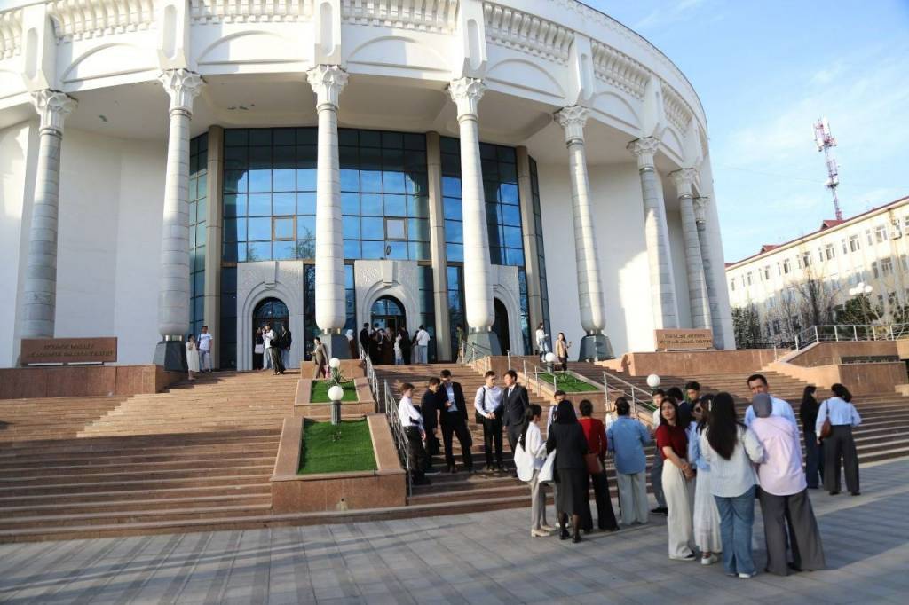 Қувонч, завқ, гўзаллик ва ибрат маскани