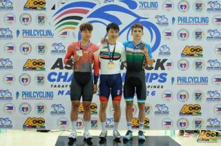 Две медали велоспортсменов