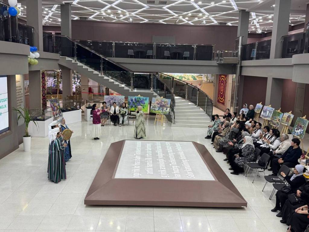 Байрамлардан бошланар баҳор ифори