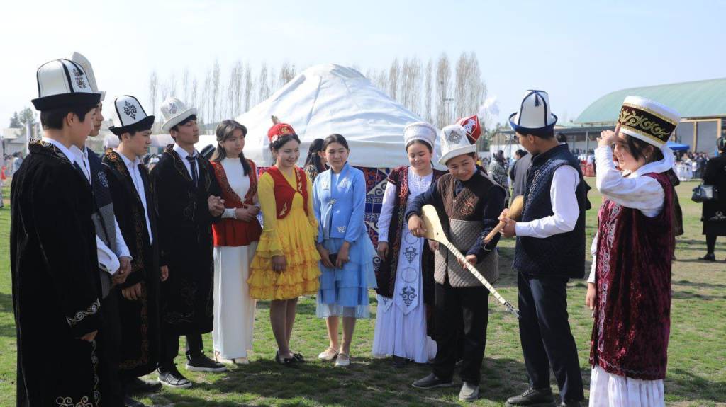 Navro‘z tarovati dillarga shodlik ulashmoqda