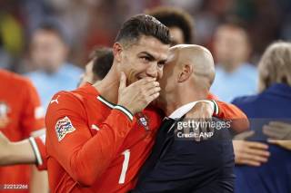 Roberto Martines: "Ronaldu tarixni o‘zgartirgan yagona tarixiy futbolchi"