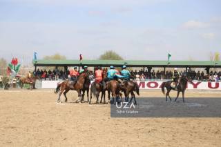 Бухорода  халқаро улоқ-кўпкари турнири