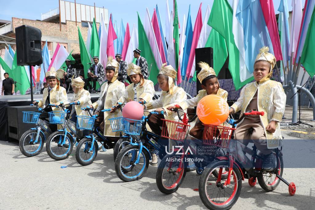 Наврўз тўйга уланди