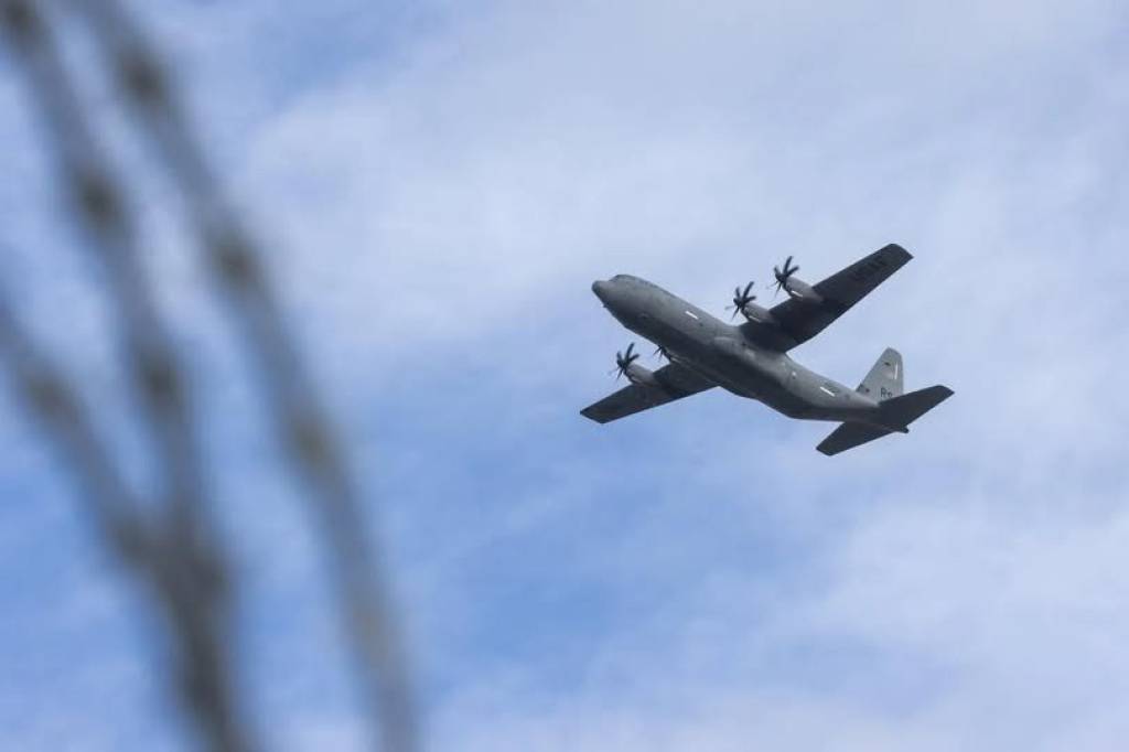 Италия АҚШ ҳарбий самолётларини ўз ҳудудига қўндиришга рухсат бермади