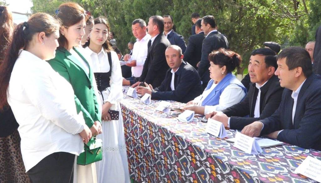 Talabalarga “Karera kuni” mehnat yarmarkasida 1 ming 500 bo‘sh ish o‘rni taklif etildi
