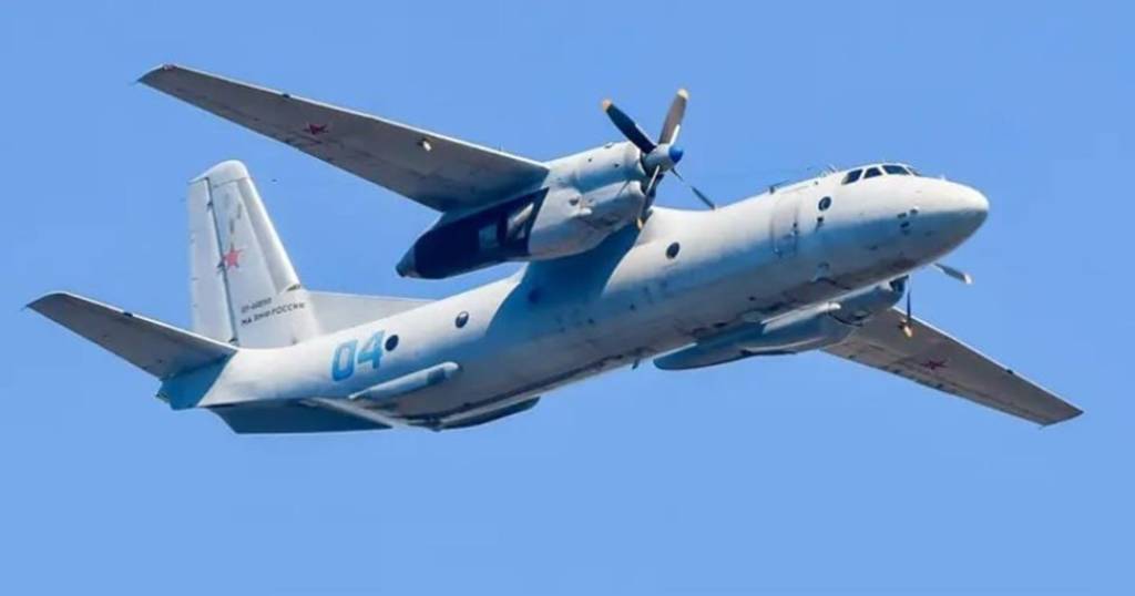 Россия ҳарбий самолёти ҳалокатга учради, 29 киши ҳалок бўлди