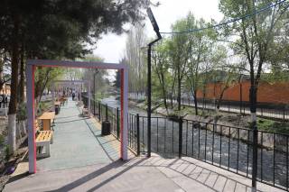 Sayr qilmoqchi bo‘lsangiz, “Soy bo‘yi” ga keling