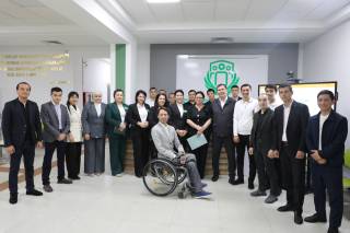 Франция элчиси:  “Инсон” ижтимоий хизматлар маркази билан ҳамкорлик қиламиз