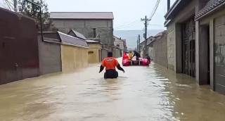 Доғистонда тошқин: 40 га яқин уй сув остида қолди