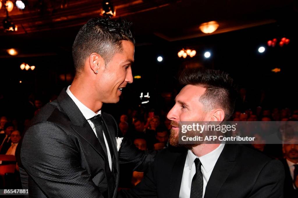 Lionel Messi Krishtianu Ronalduni taqib etmoqda