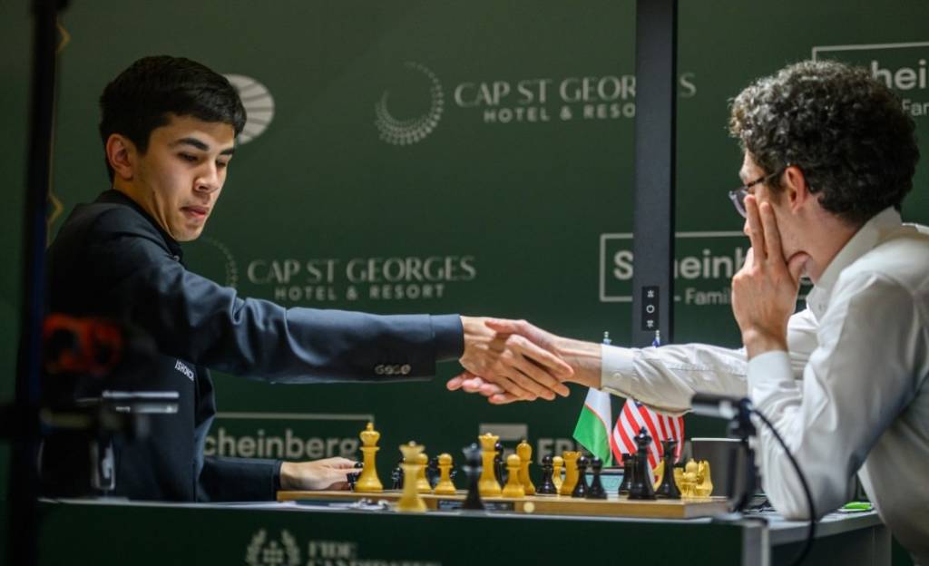 Шахмат: Каруанани мағлуб этган Синдоров 5-турда Накамура билан куч синашади