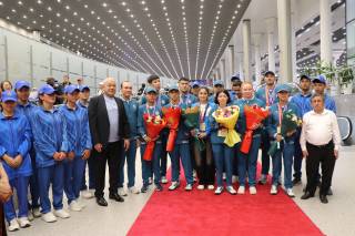 Qit’ada tengsiz para velosportchilarimiz tantanali kutib olindi