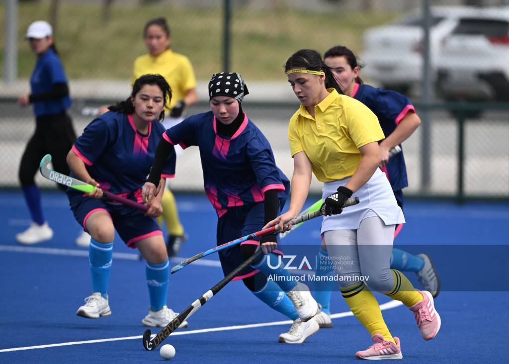 Стартовал чемпионат страны по хоккею на траве