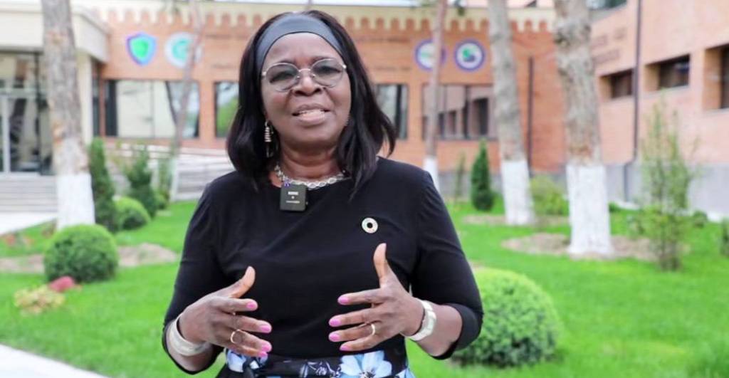 Джульетта Биао Куденукпо: Узбекистан способен ускорить озеленение пустынных территорий