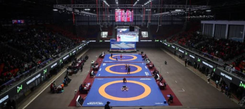 Юнон-рум кураши бўйича Ўзбекистон терма жамоаси бош мураббийи Бишкекда тақдирланди