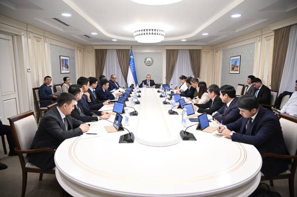 Maßnahmen zur Verbesserung der Position Usbekistans in internationalen Rankings und Indizes erörtert