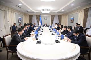 Maßnahmen zur Verbesserung der Position Usbekistans in internationalen Rankings und Indizes erörtert