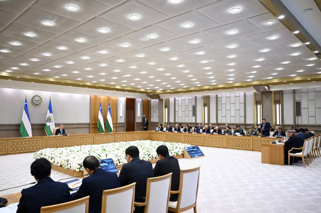 Спорт инсон саломатлиги ва юқори натижалар гарови бўлиш билан бирга даромад келтирадиган соҳага ҳам айланиши зарур – Президент