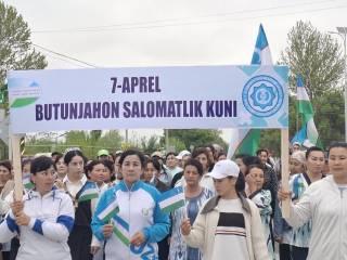 Sirdaryoda “Salomatlik sari 5000 qadam” marafoni