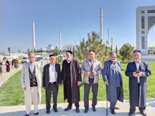 “Ўзбекистон бўйлаб саёҳат қил”