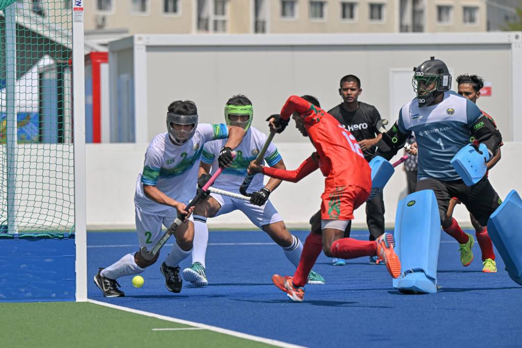 Чим устида хоккей: Ўзбекистон жамоаси Осиё ўйинлари йўлланмасига эга чиқди