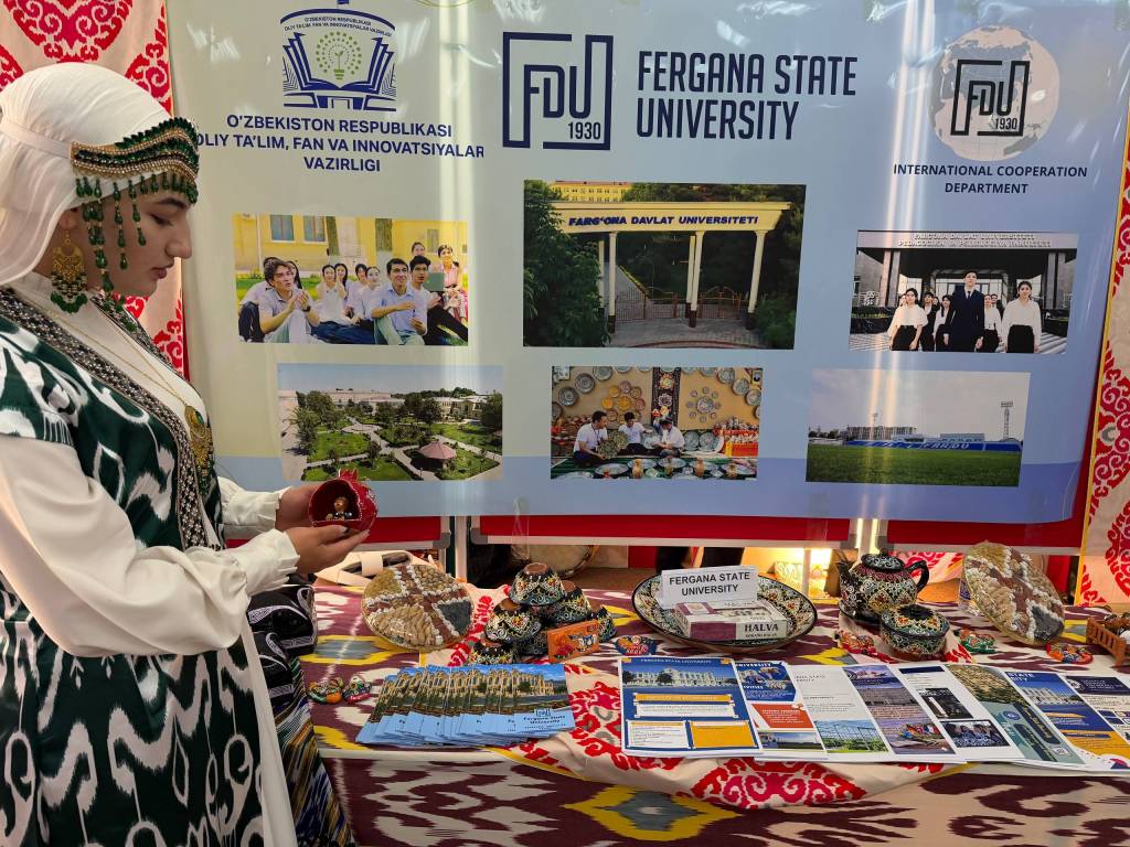 ФарДУ Малайзияда: илм ва маданият уйғунлиги