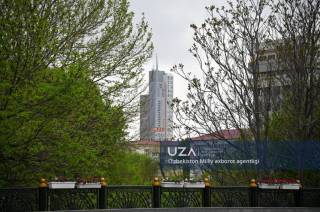 Абдулла Қодирий кўчаси бўйлаб фотосаёҳат