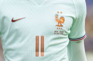 Nike kompaniyasining Jahon chempionati uchun chiqargan futbolkalari yaroqsiz bo‘lib chiqdi